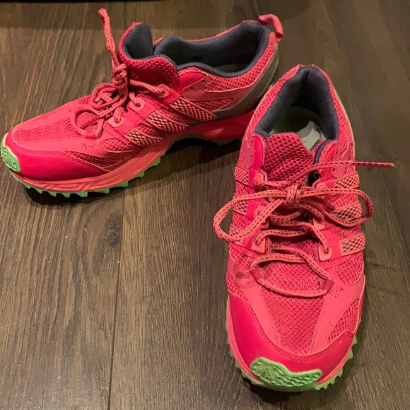 Adidas- Kanadia Trail 5 - Picture 2 of 5